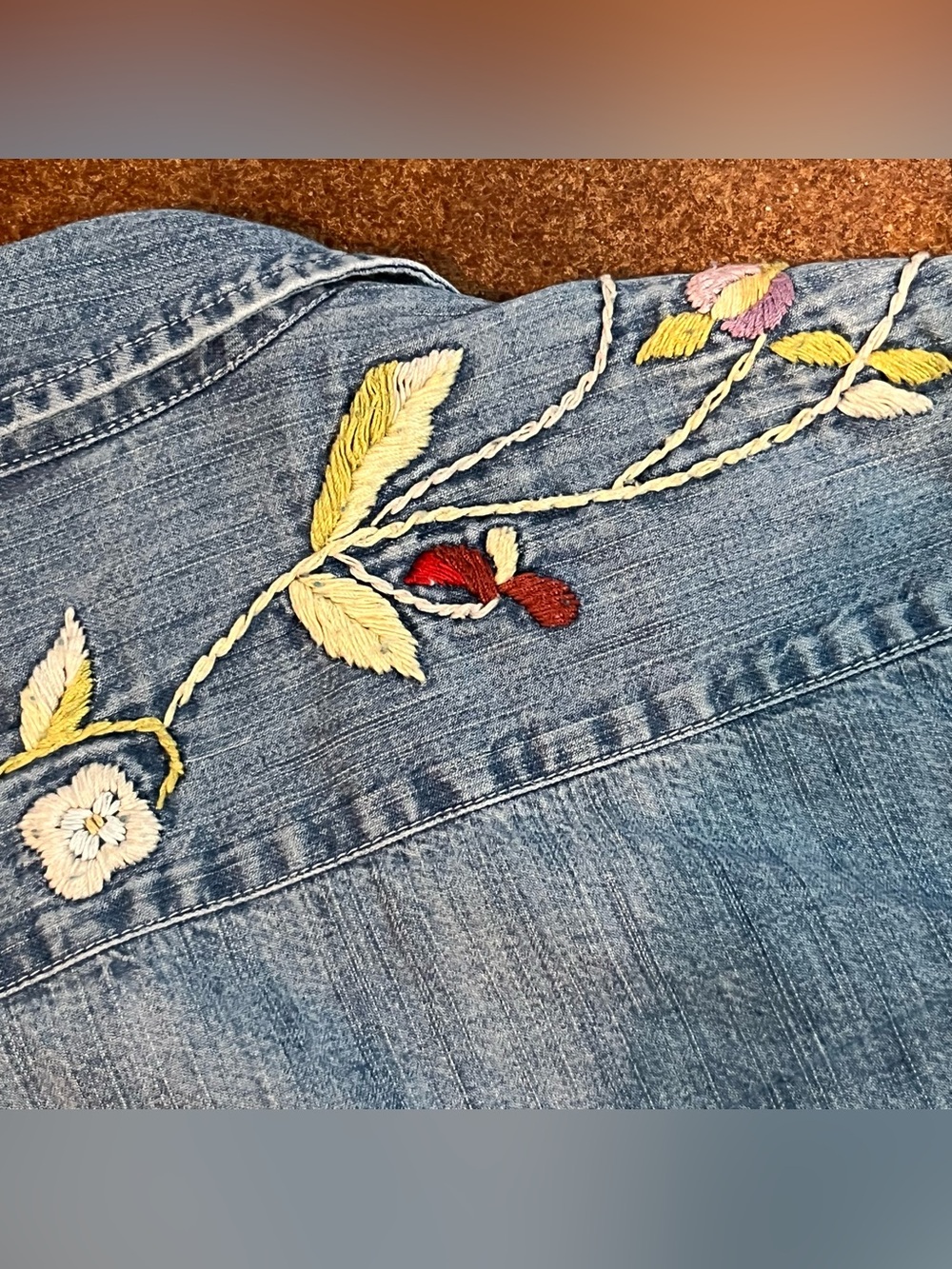 LaurenJeans Co Embroidered Light Blue Denim Shirt Sz L - Picture 6 of 8